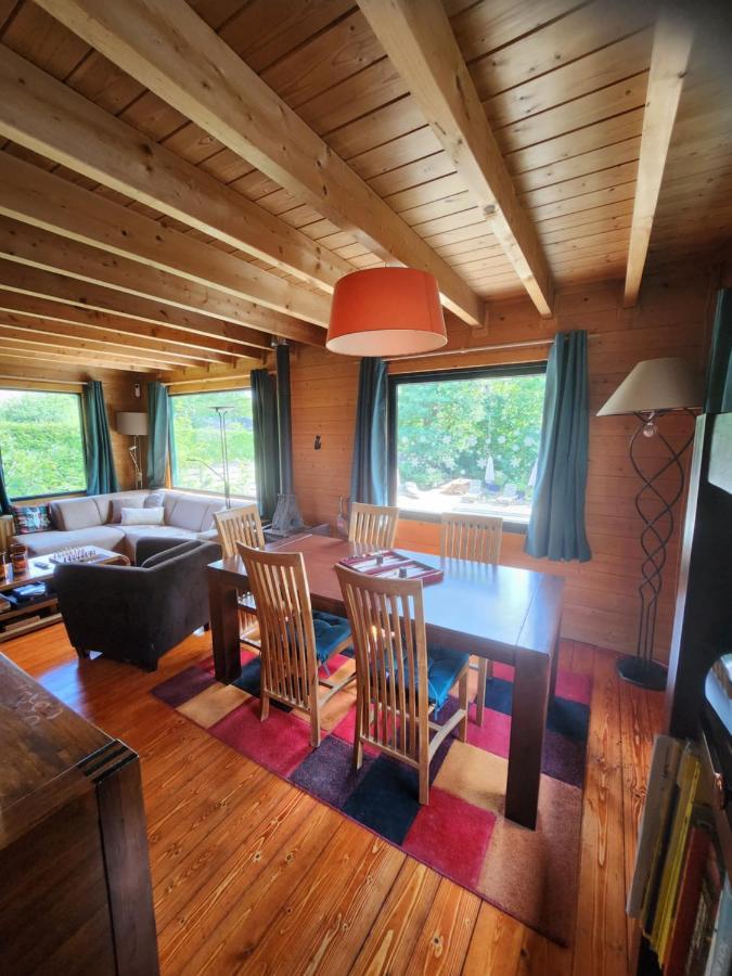 Le Chalet Du Cerf - Chambre D'Hote Somme-Leuze Exteriör bild