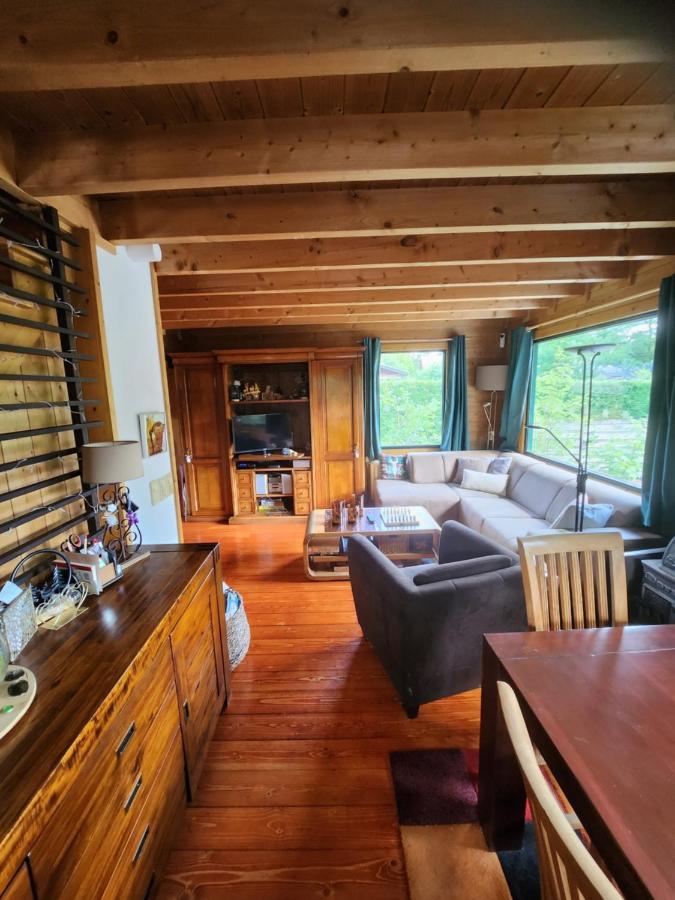 Le Chalet Du Cerf - Chambre D'Hote Somme-Leuze Exteriör bild